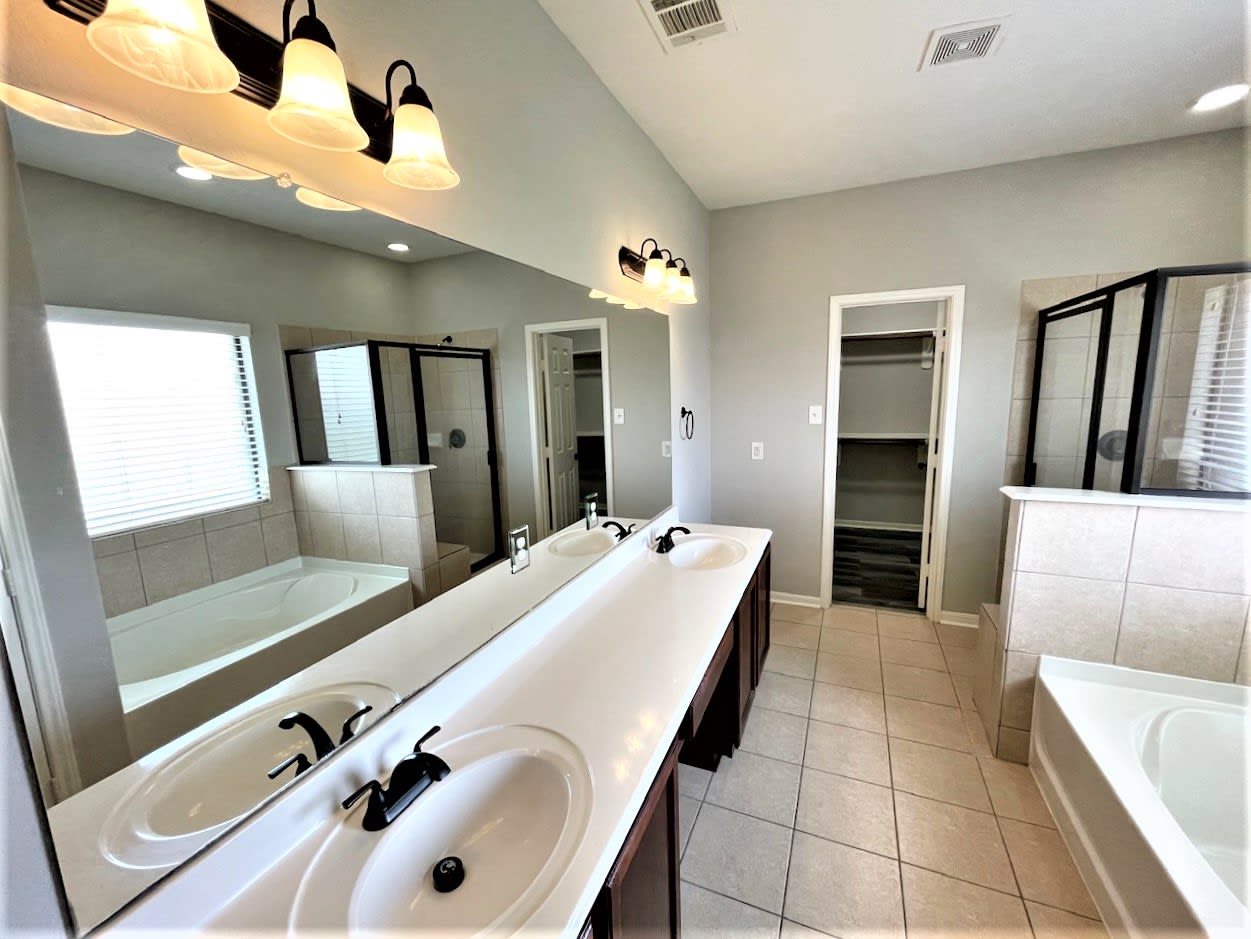 10118 Black Birch Lane Tomball photo 13