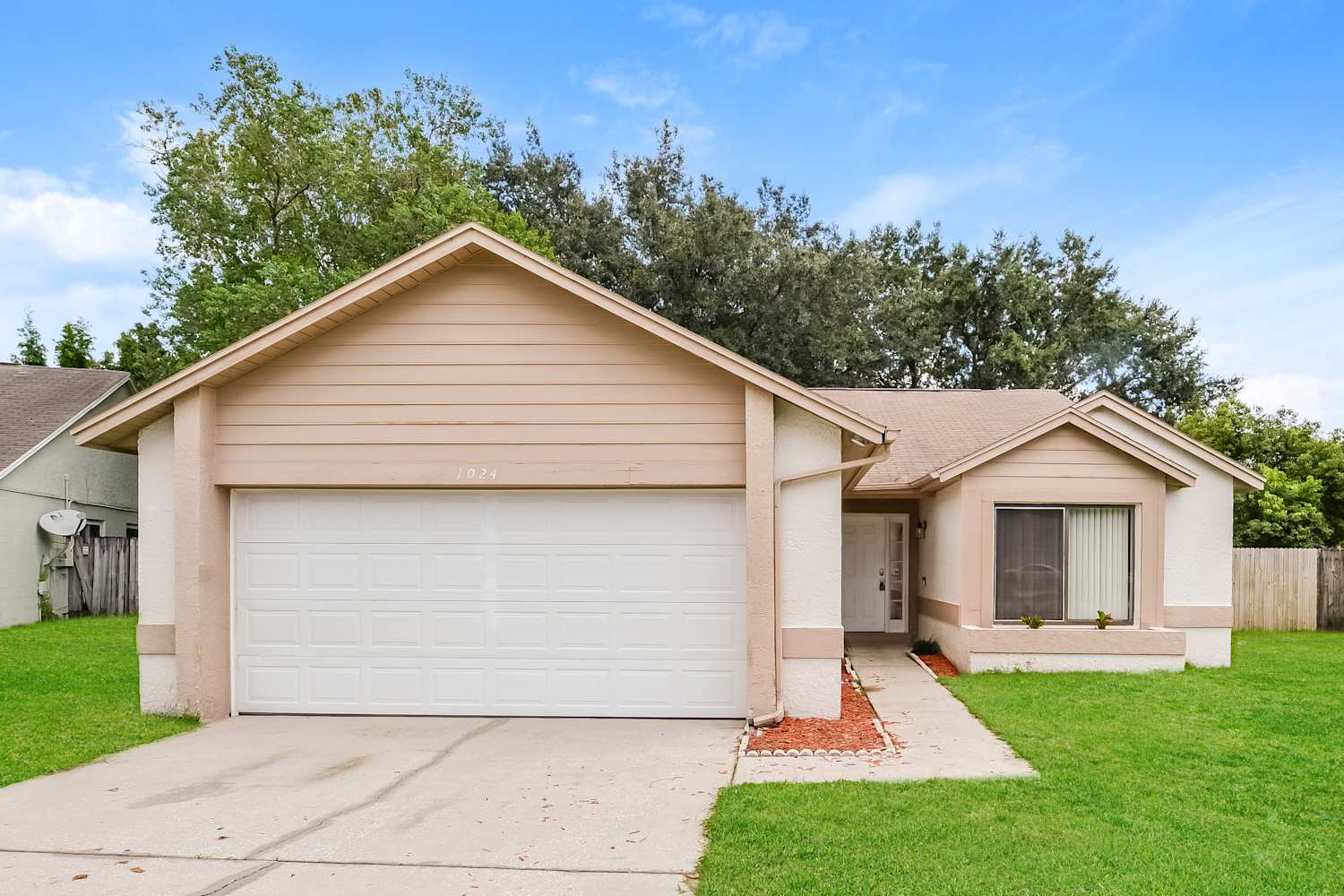 1024 Burnett St, Oviedo