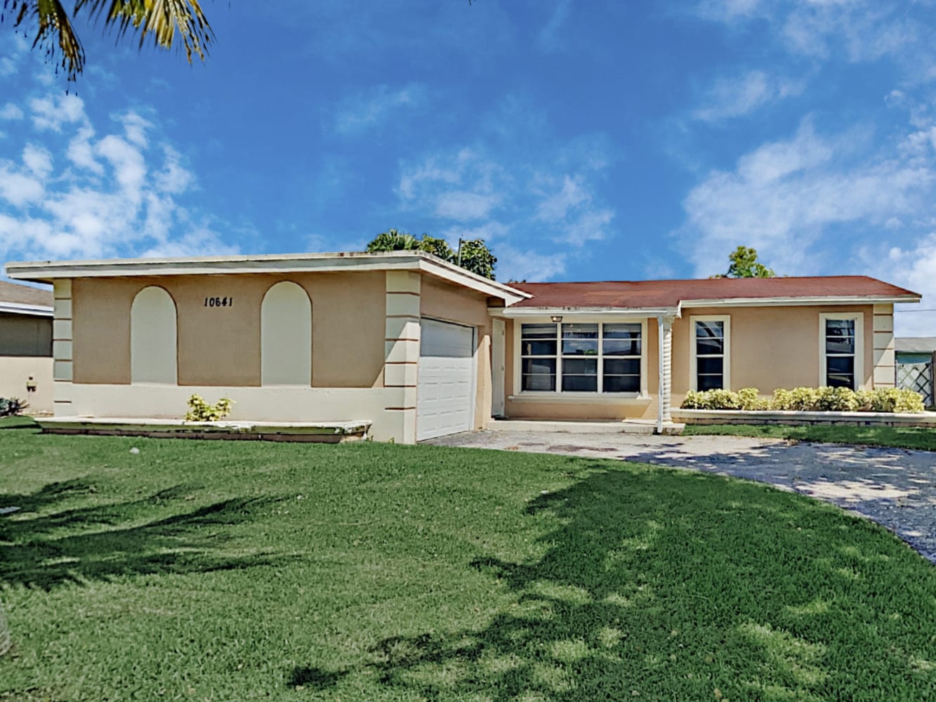 10641 NW 27th Ct Sunrise photo 1