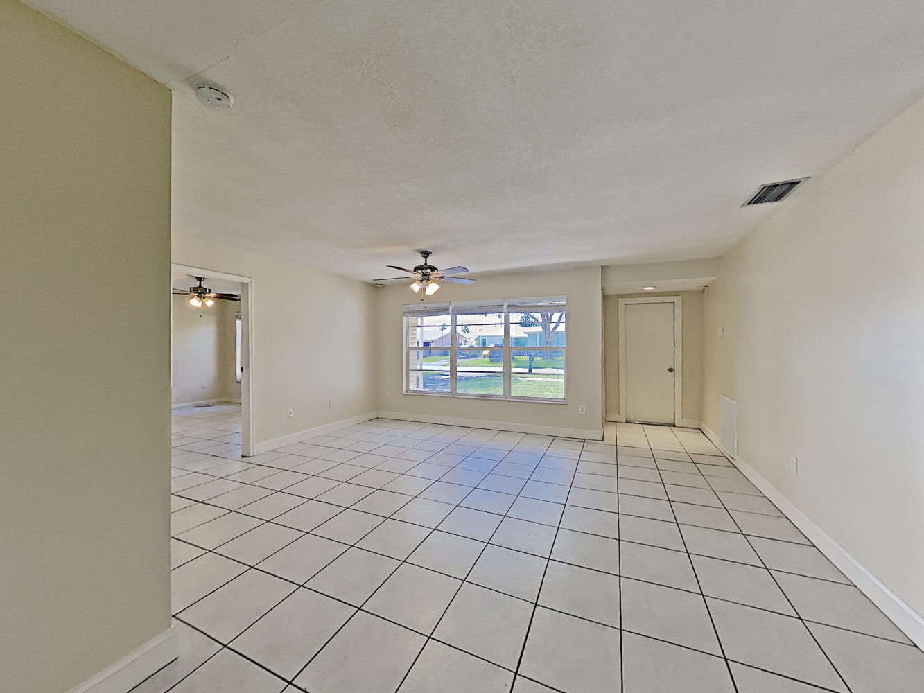 10641 NW 27th Ct Sunrise photo 5