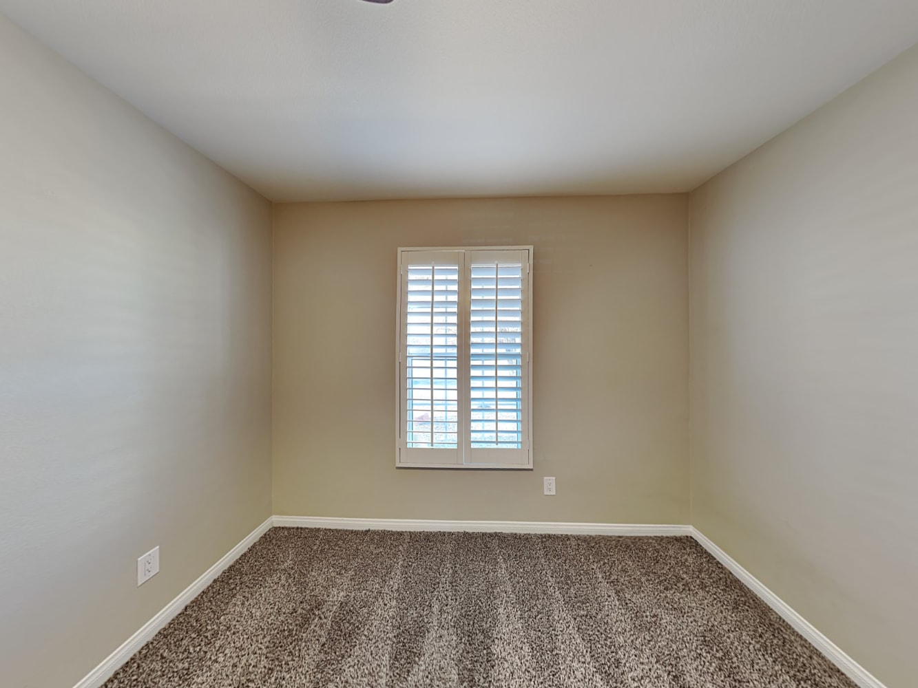 1072 Sapphire Sky Ct Henderson photo 10
