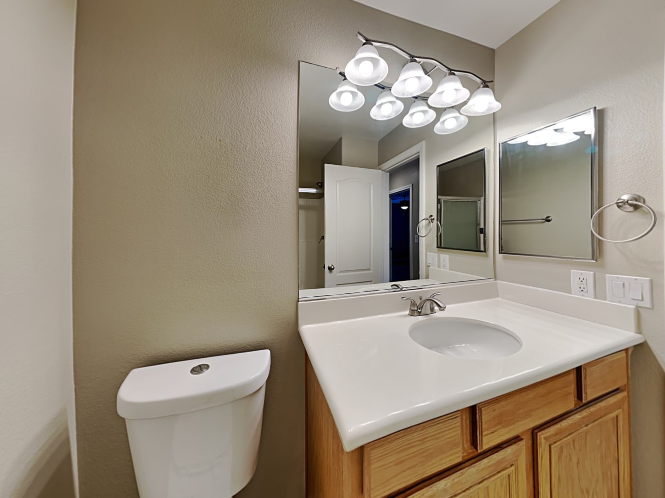 1072 Sapphire Sky Ct Henderson photo 15
