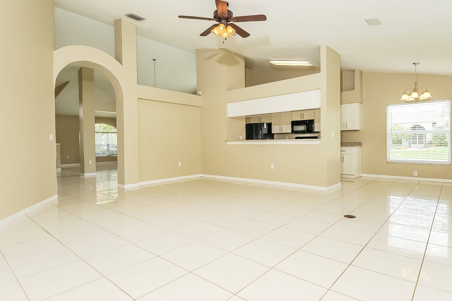 10819 Capstan Lake Dr Riverview photo 7