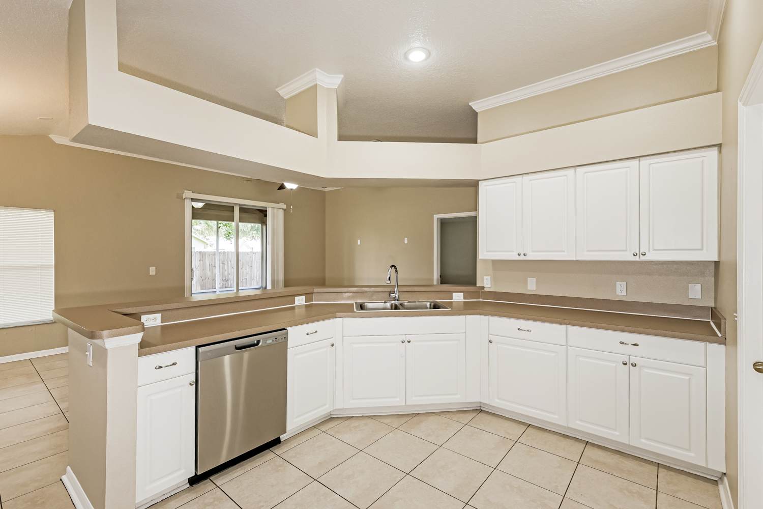 109 Orange Bud Way Plant City photo 8