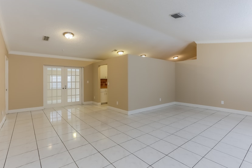 11218 SW 167th St Miami photo 5