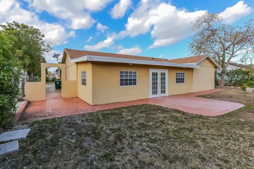 11218 SW 167th St Miami photo 17