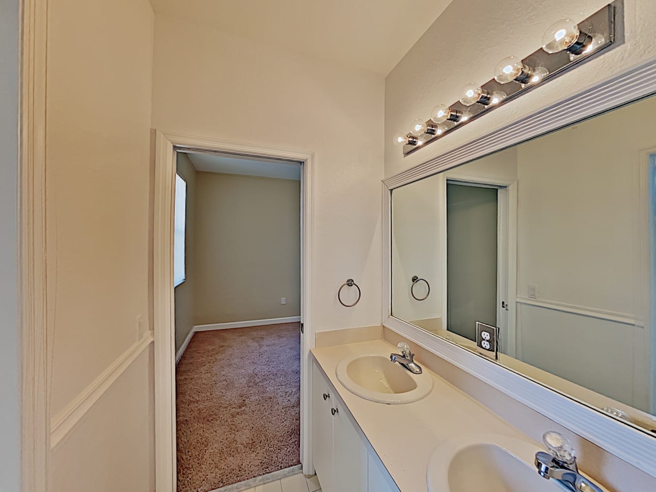 11390 NW 83rd Way Doral photo 14