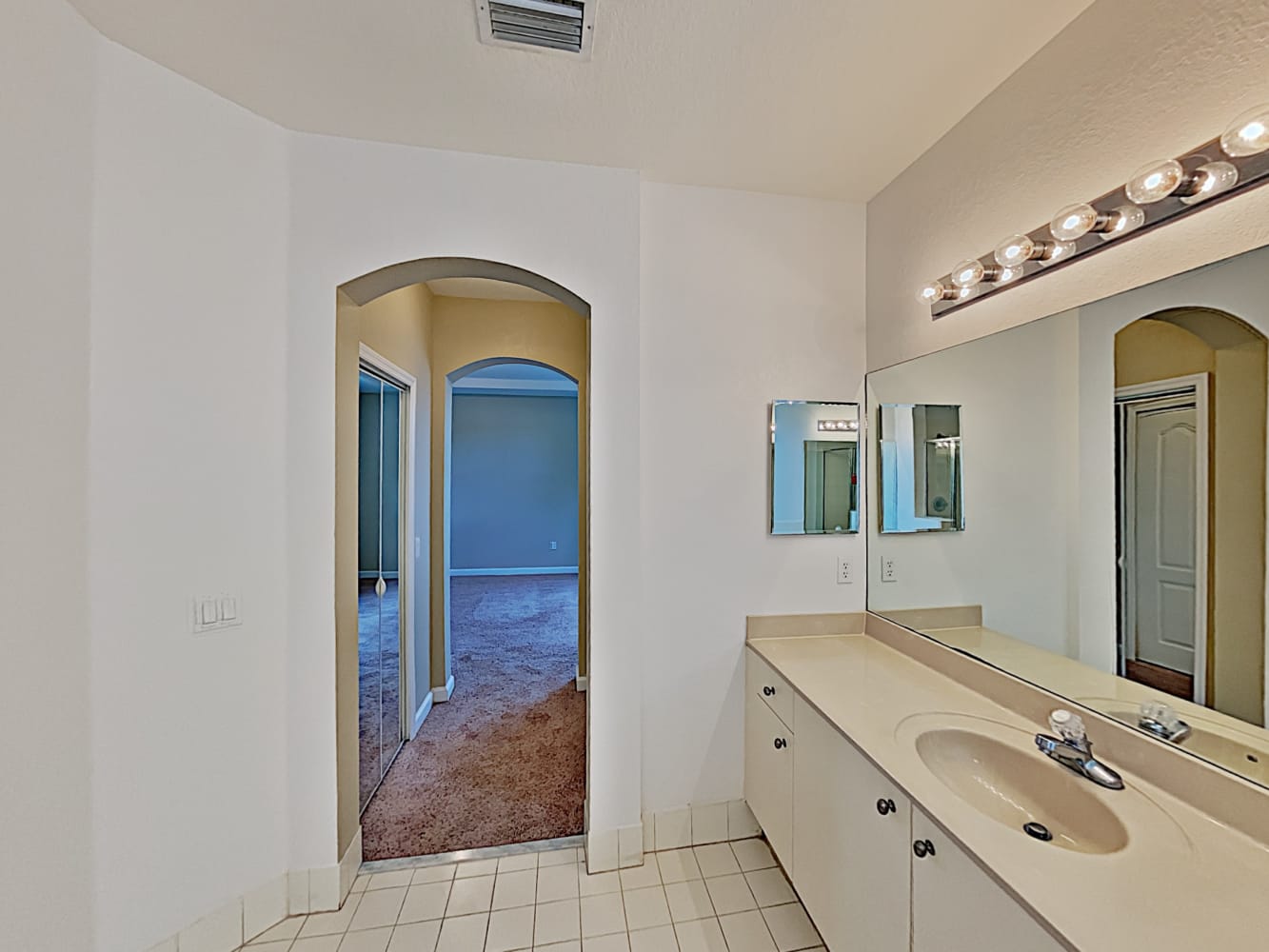 11390 NW 83rd Way Doral photo 12