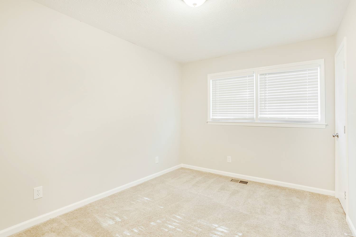 116 Rosewood Dr Dallas photo 15