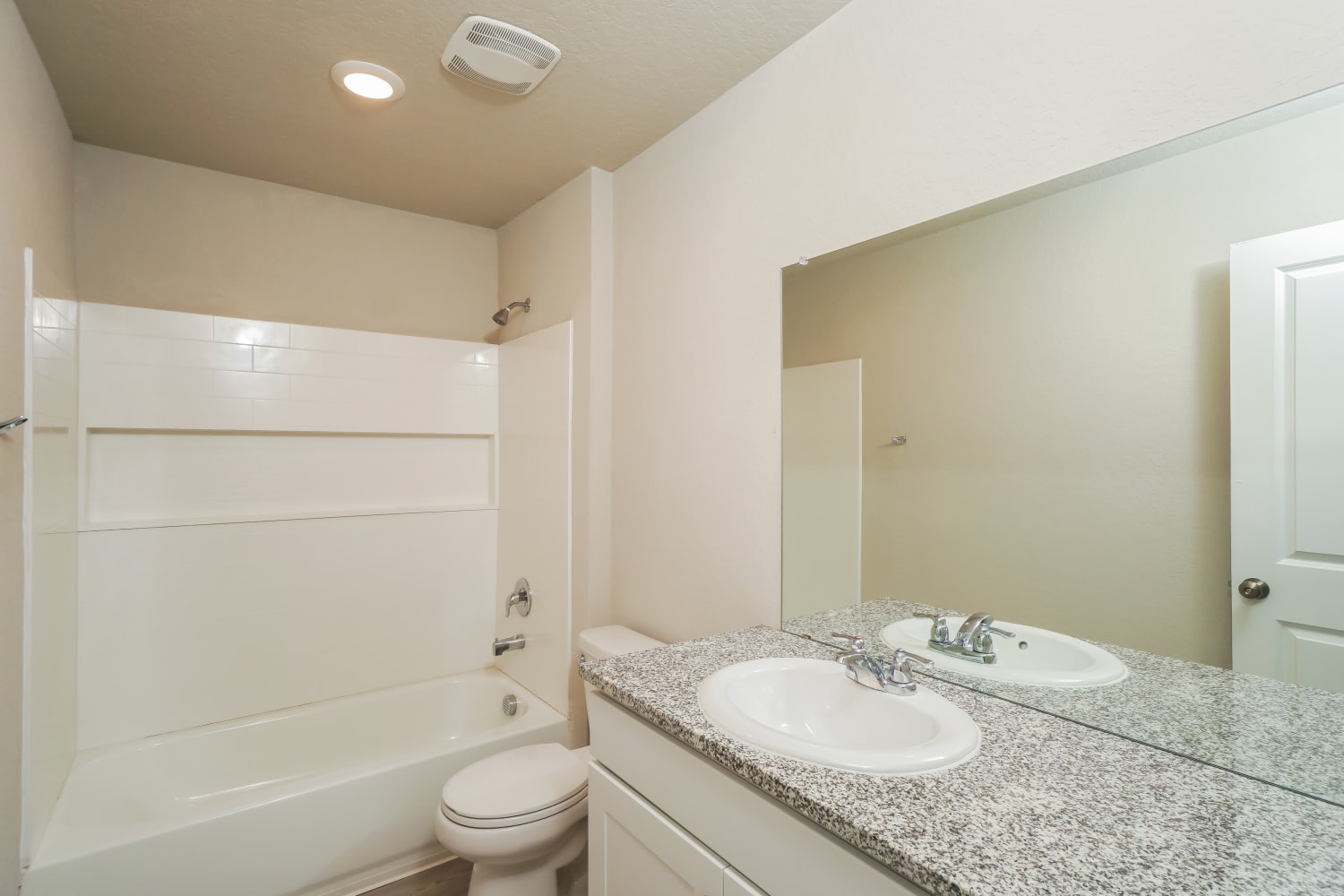 118 Pasadena Pl New Braunfels photo 13