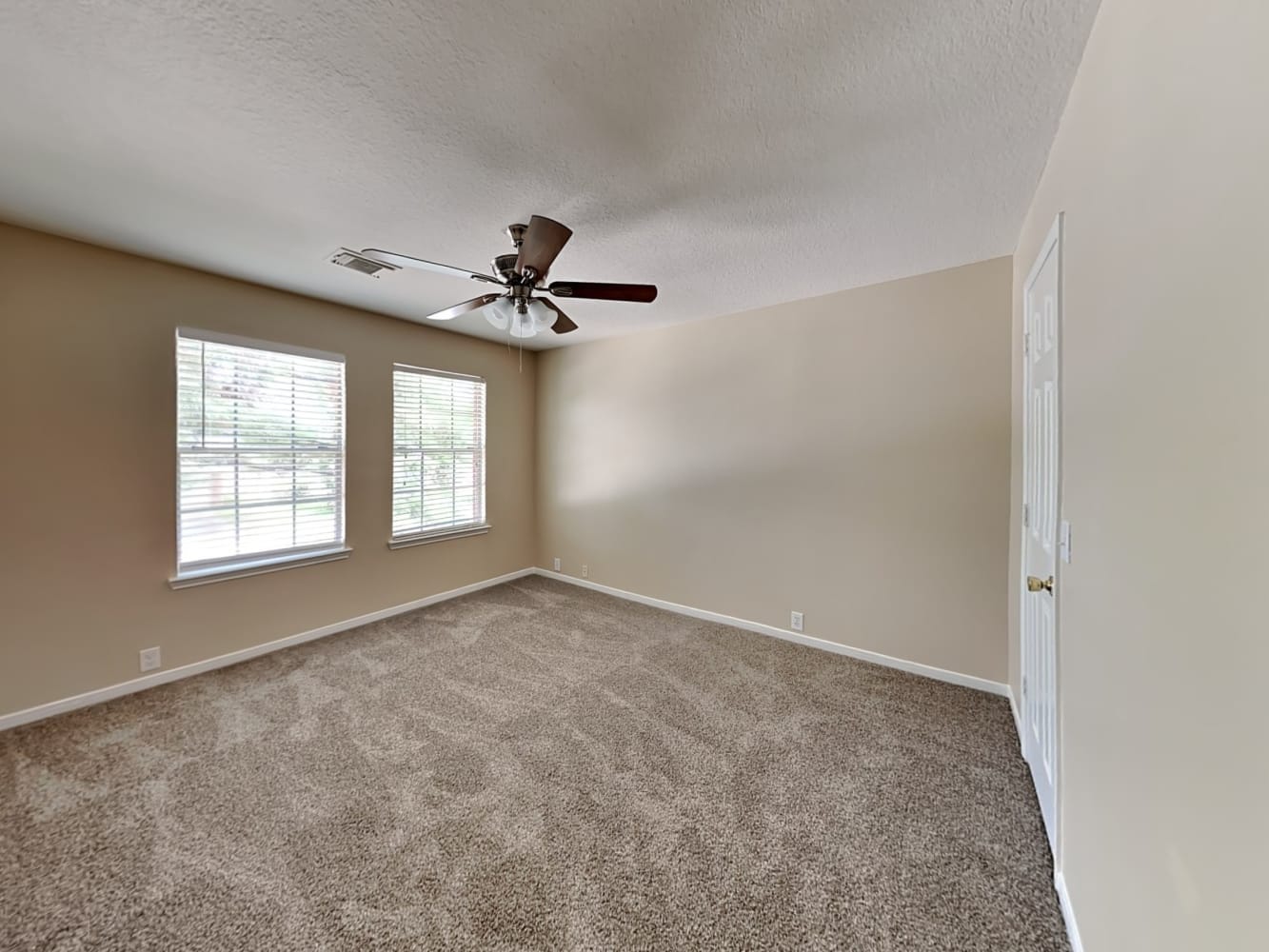 11911 Sonora Springs Dr Tomball photo 13