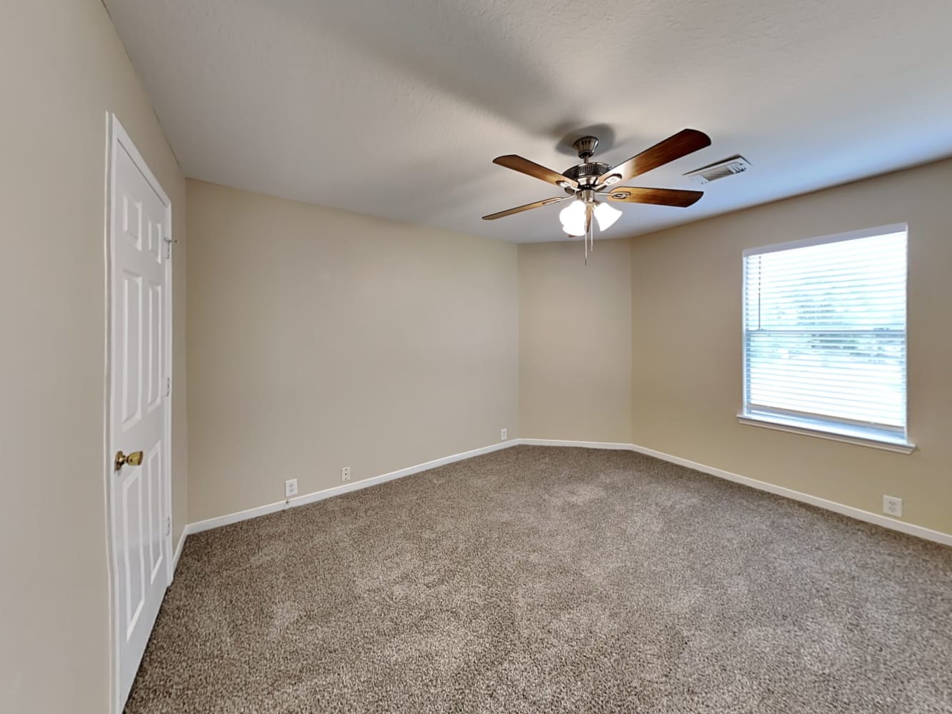 11911 Sonora Springs Dr Tomball photo 12
