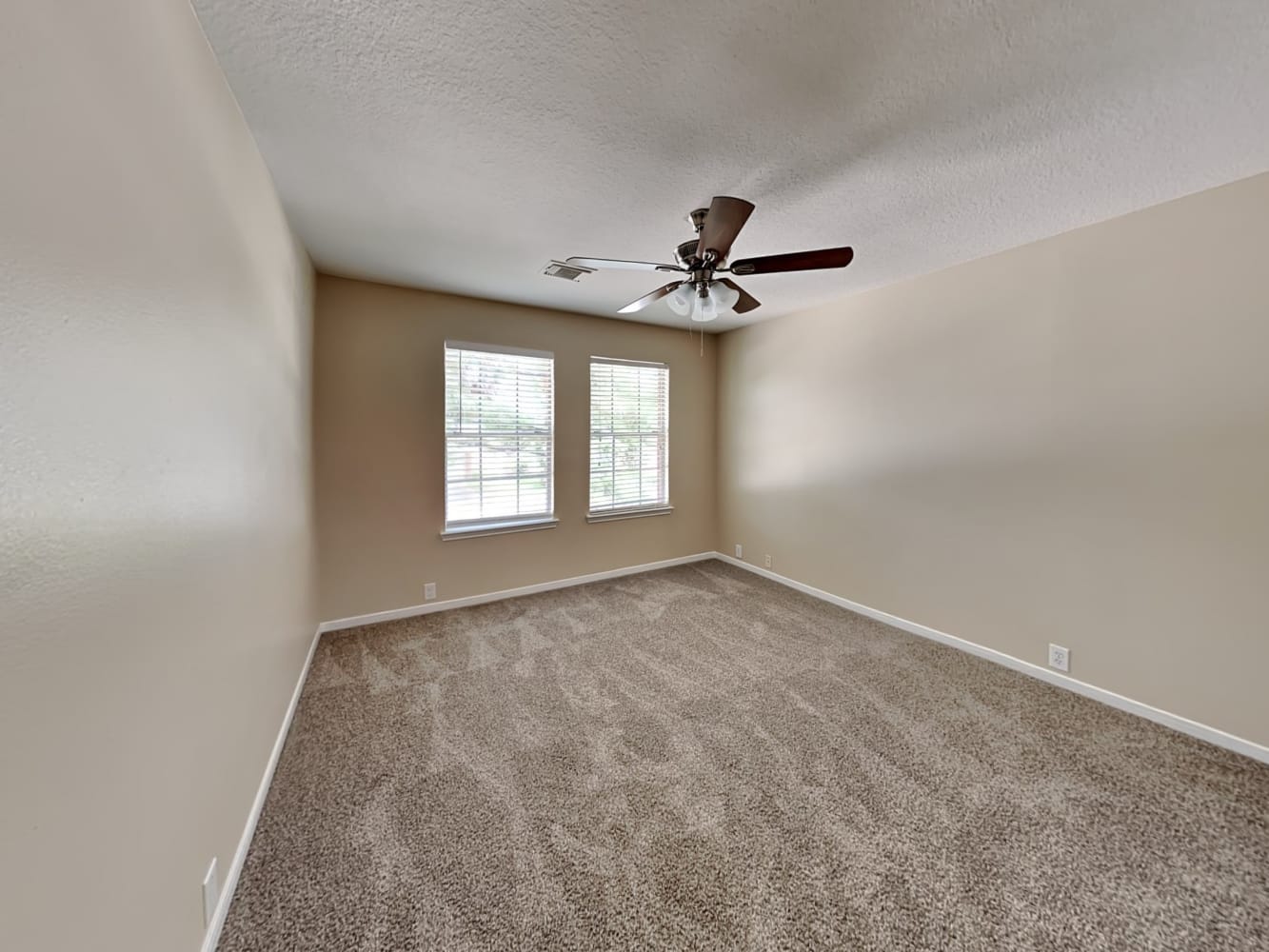 11911 Sonora Springs Dr Tomball photo 14