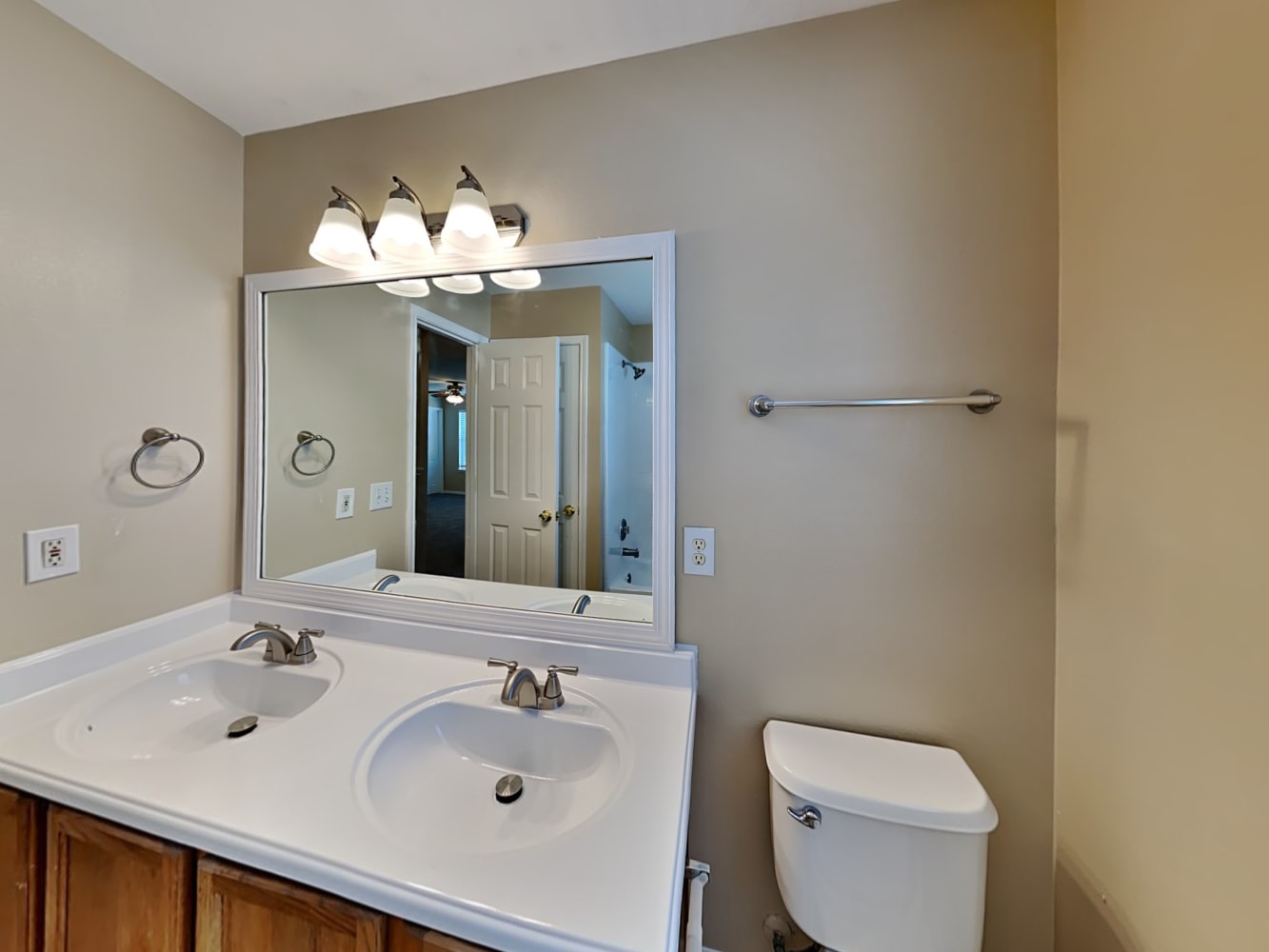 11911 Sonora Springs Dr Tomball photo 16