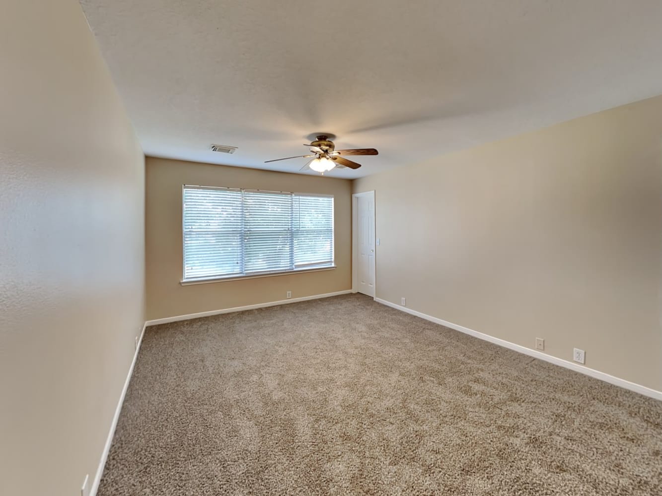 11911 Sonora Springs Dr Tomball photo 18