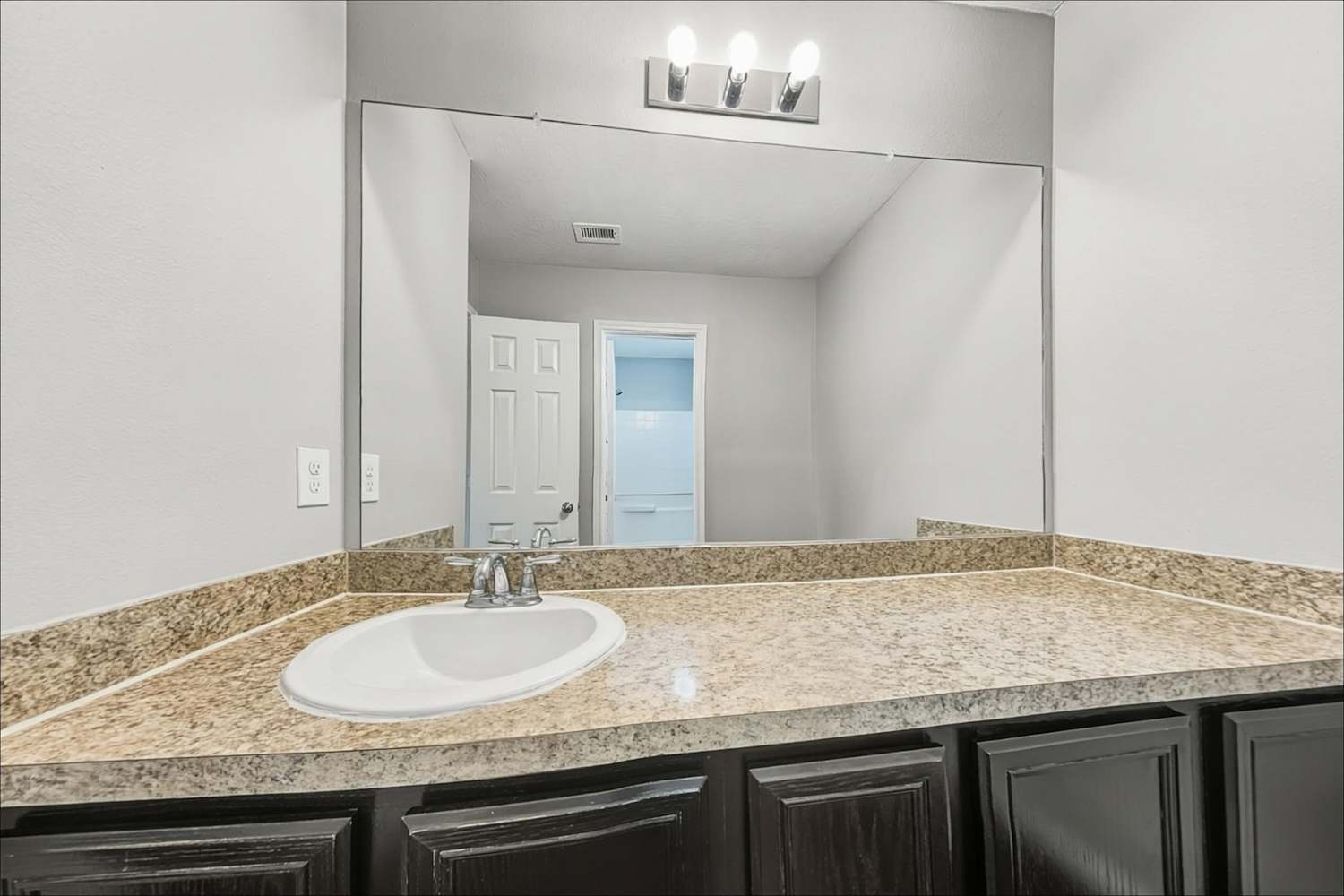 1203 Gibson Crossing Way Houston photo 18