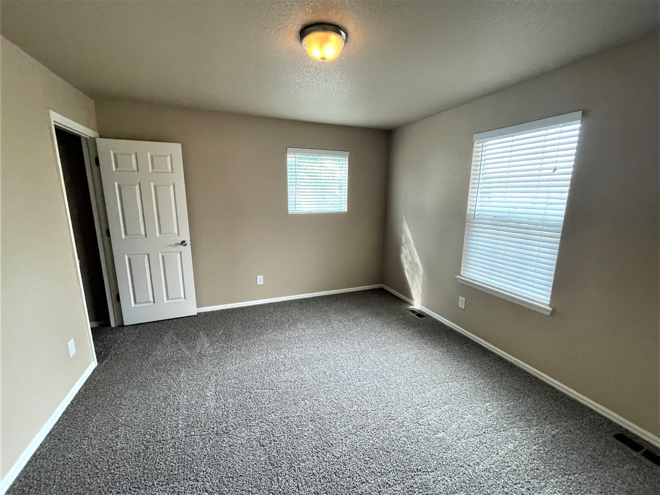 12386 Roslyn Way Thornton photo 16