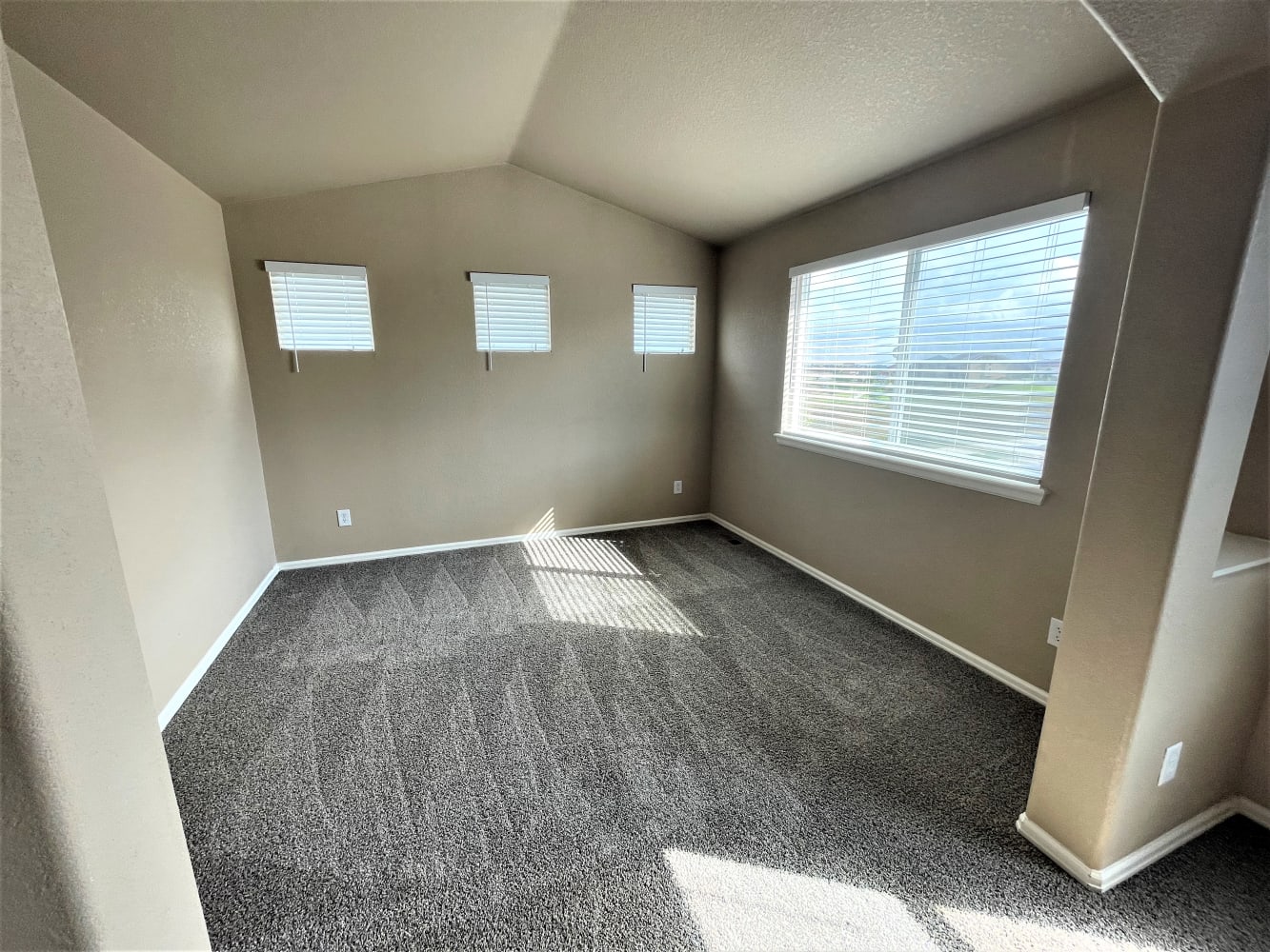 12386 Roslyn Way Thornton photo 18