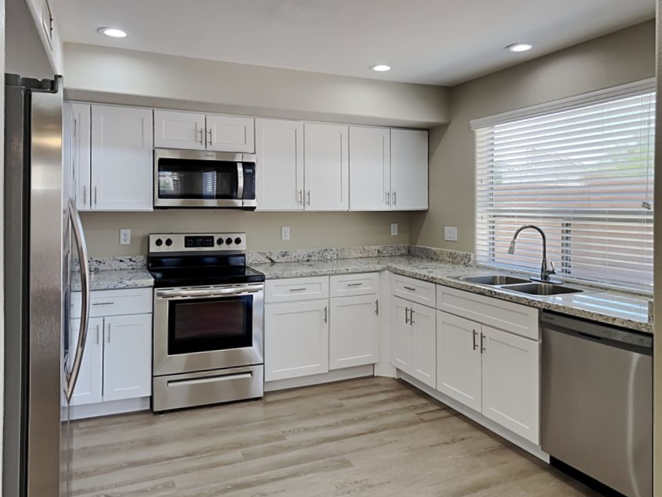 12656 W Orange Dr Litchfield Park photo 8