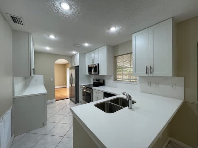 12684 SW 144th Ter Miami photo 8
