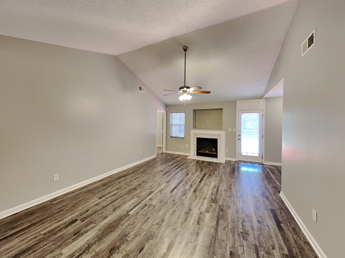 133 Chere Helen Dr Mooresville photo 3