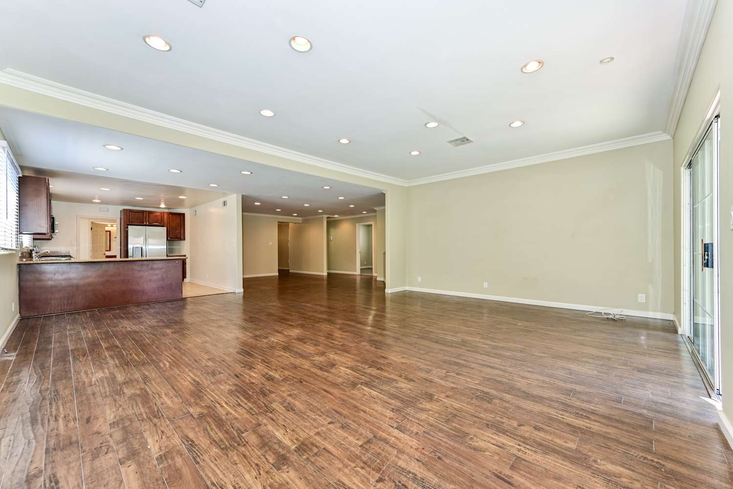 13425 Ebell St Van Nuys photo 7