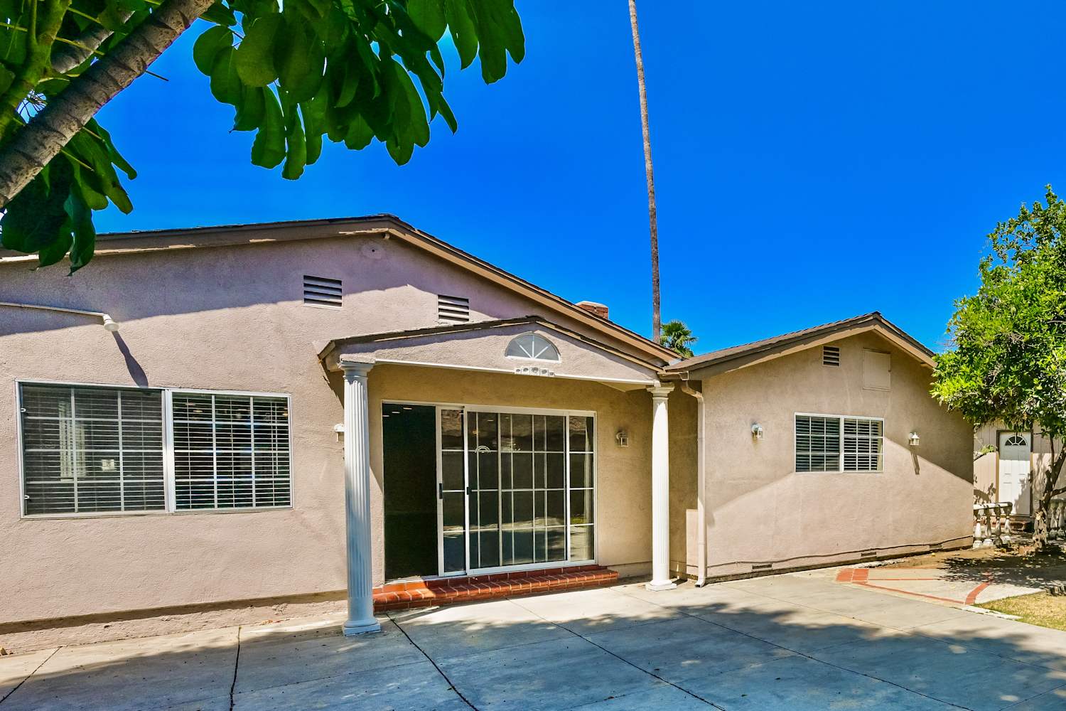 13425 Ebell St Van Nuys photo 17