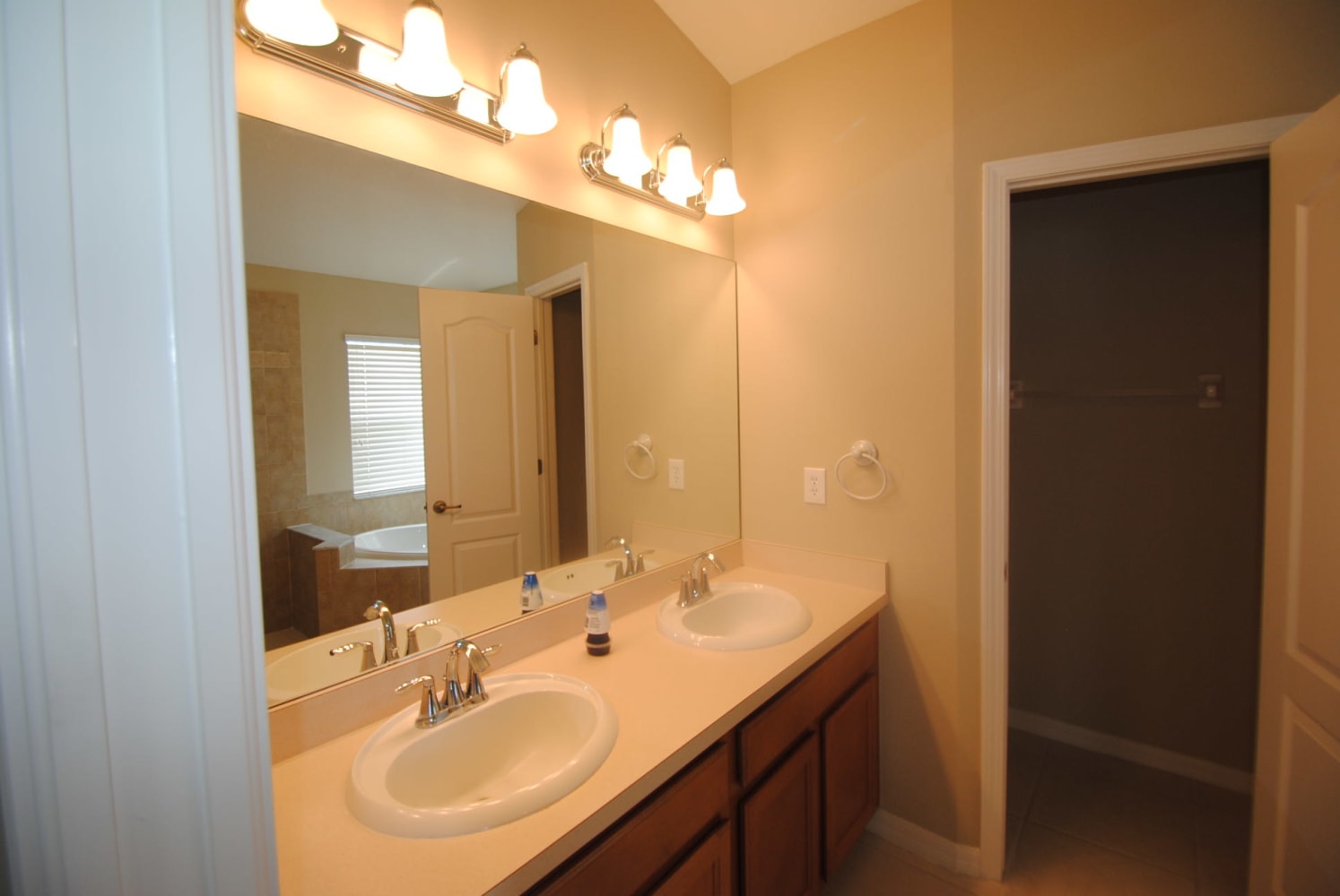 13528 Fladgate Mark Dr Riverview photo 12