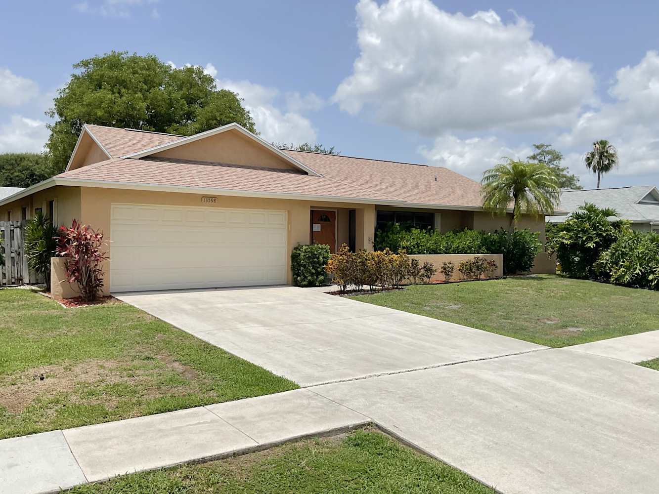 13598 Jonquil Pl Wellington photo 2
