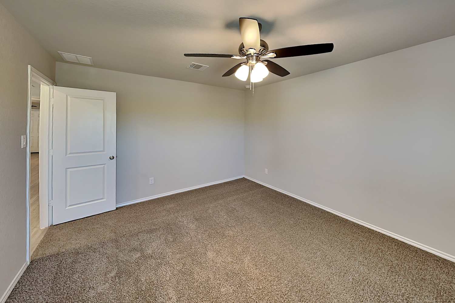 138 Pasadena Pl New Braunfels photo 8