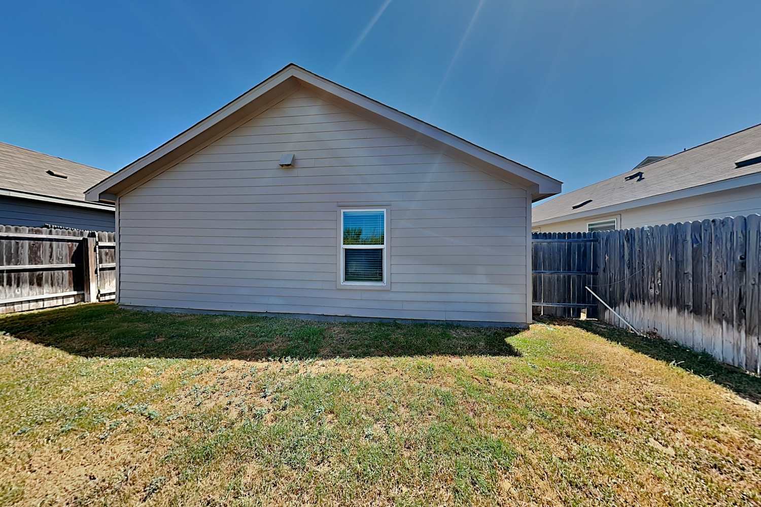 138 Pasadena Pl New Braunfels photo 17