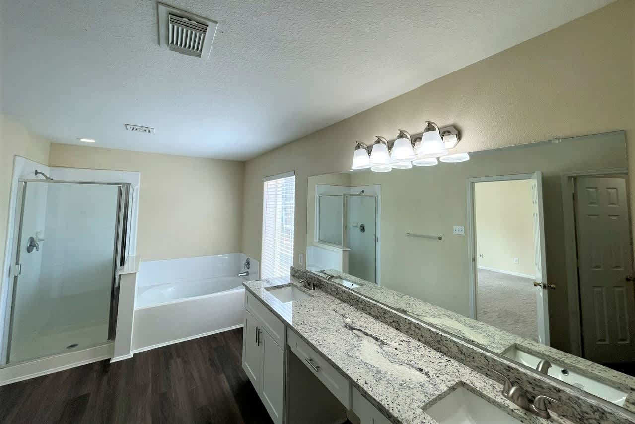 14402 Narnia Vale Ct Cypress photo 19