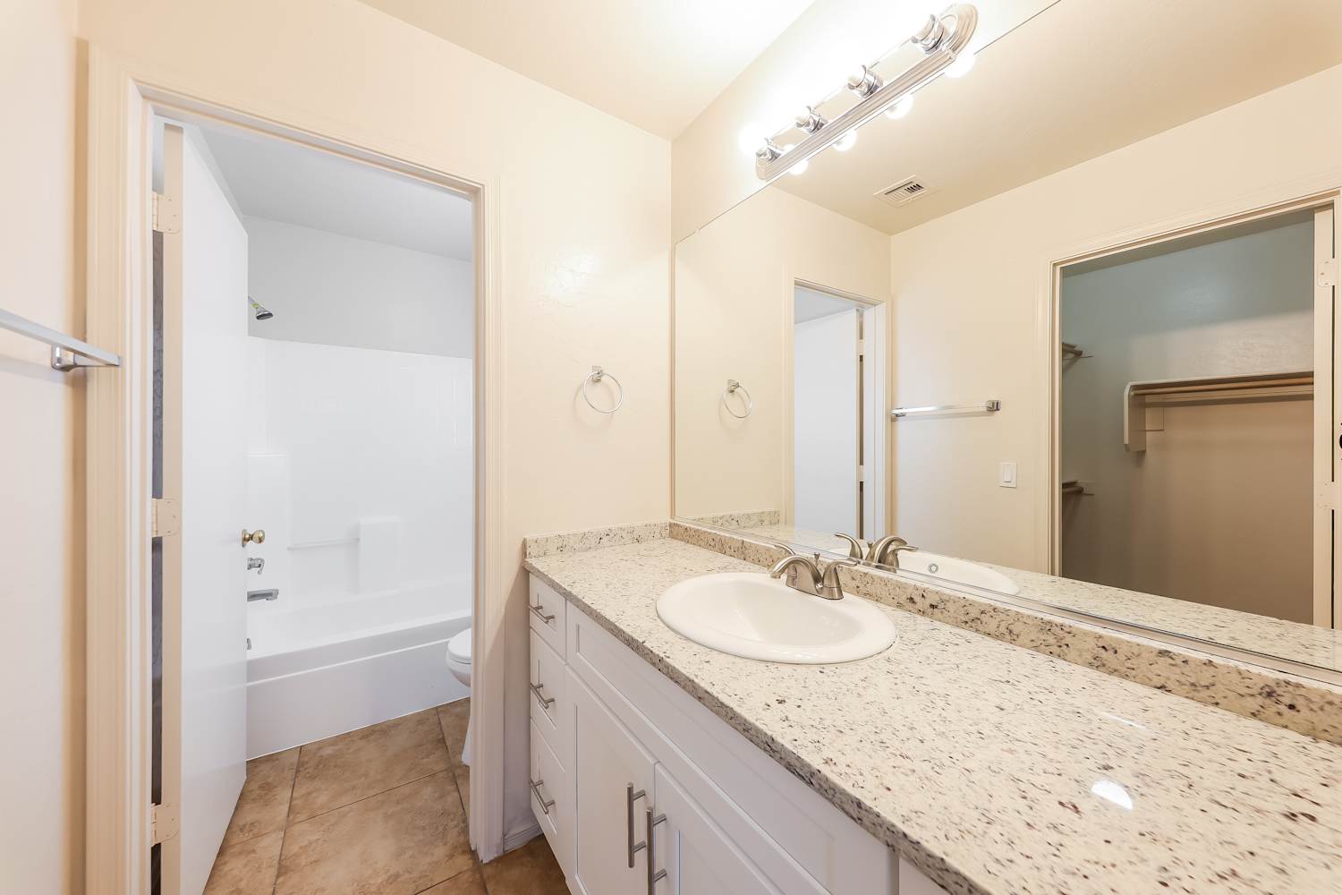 14807 W Acapulco Ln Surprise photo 14