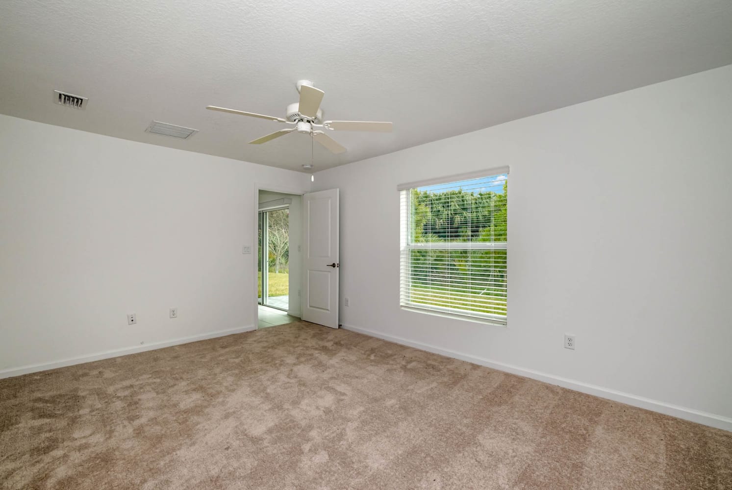 1515 Diablo Cir SW Palm Bay photo 14