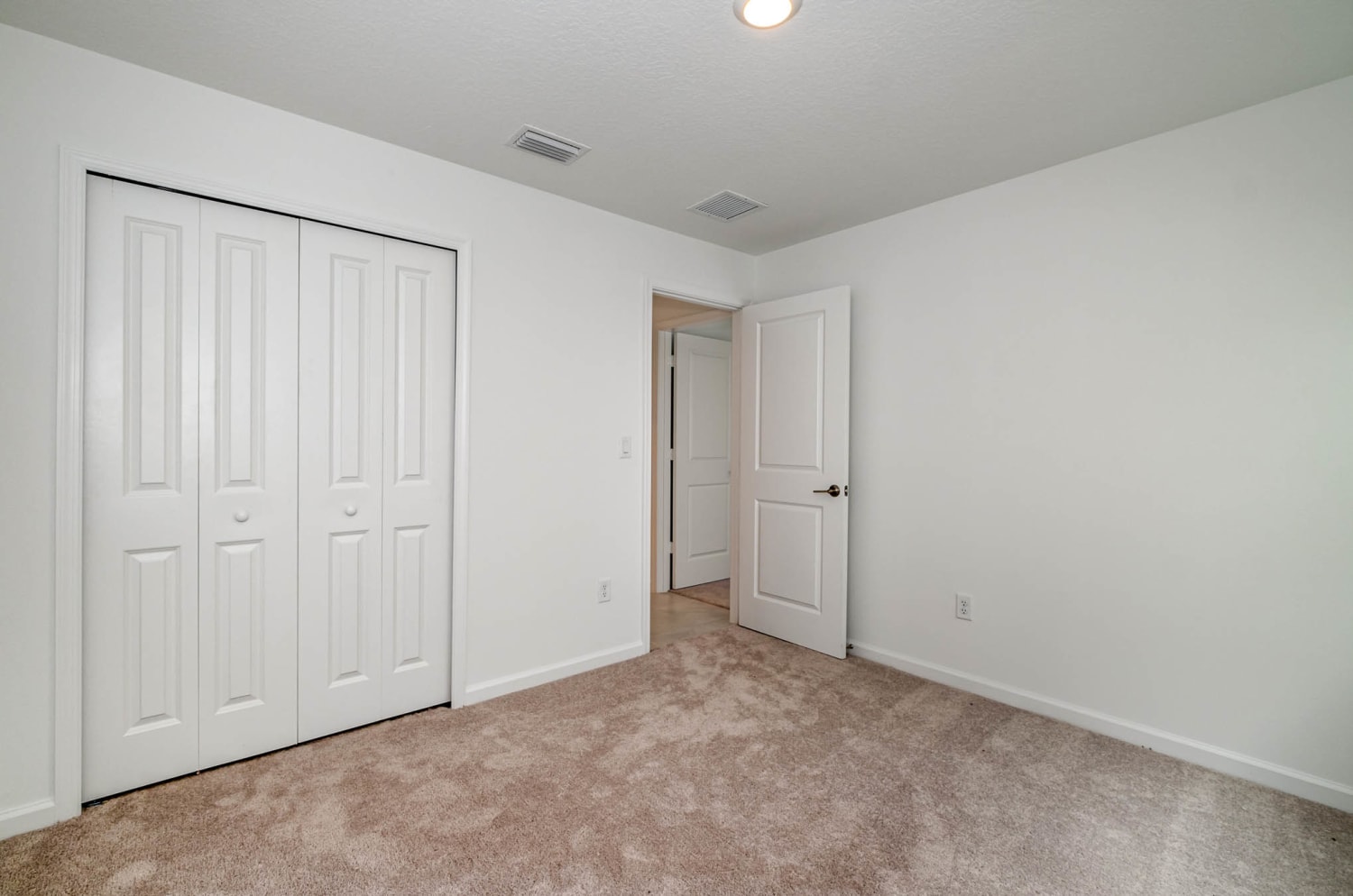 1515 Diablo Cir SW Palm Bay photo 10