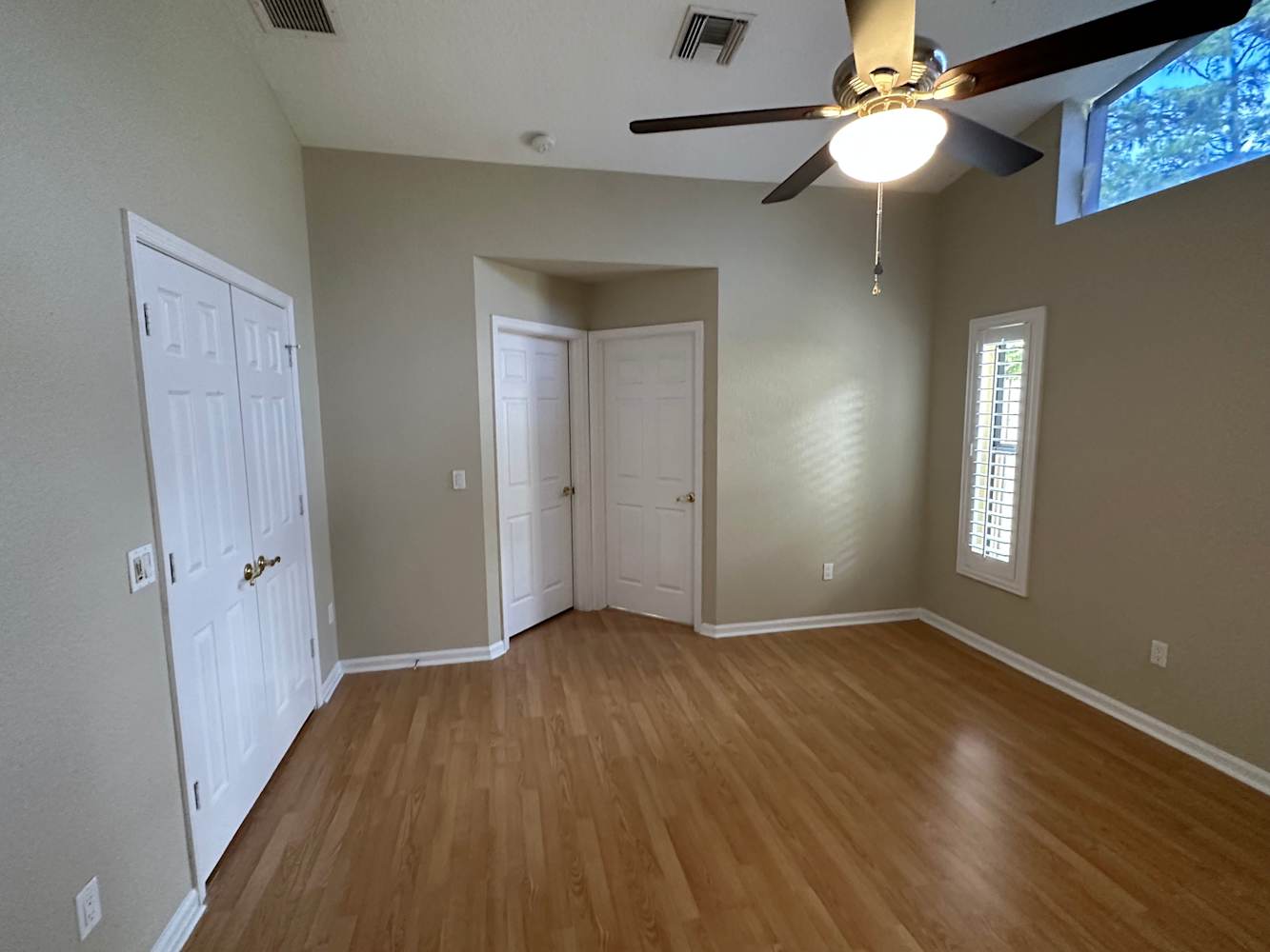 1566 Hollyhock Rd Wellington photo 8