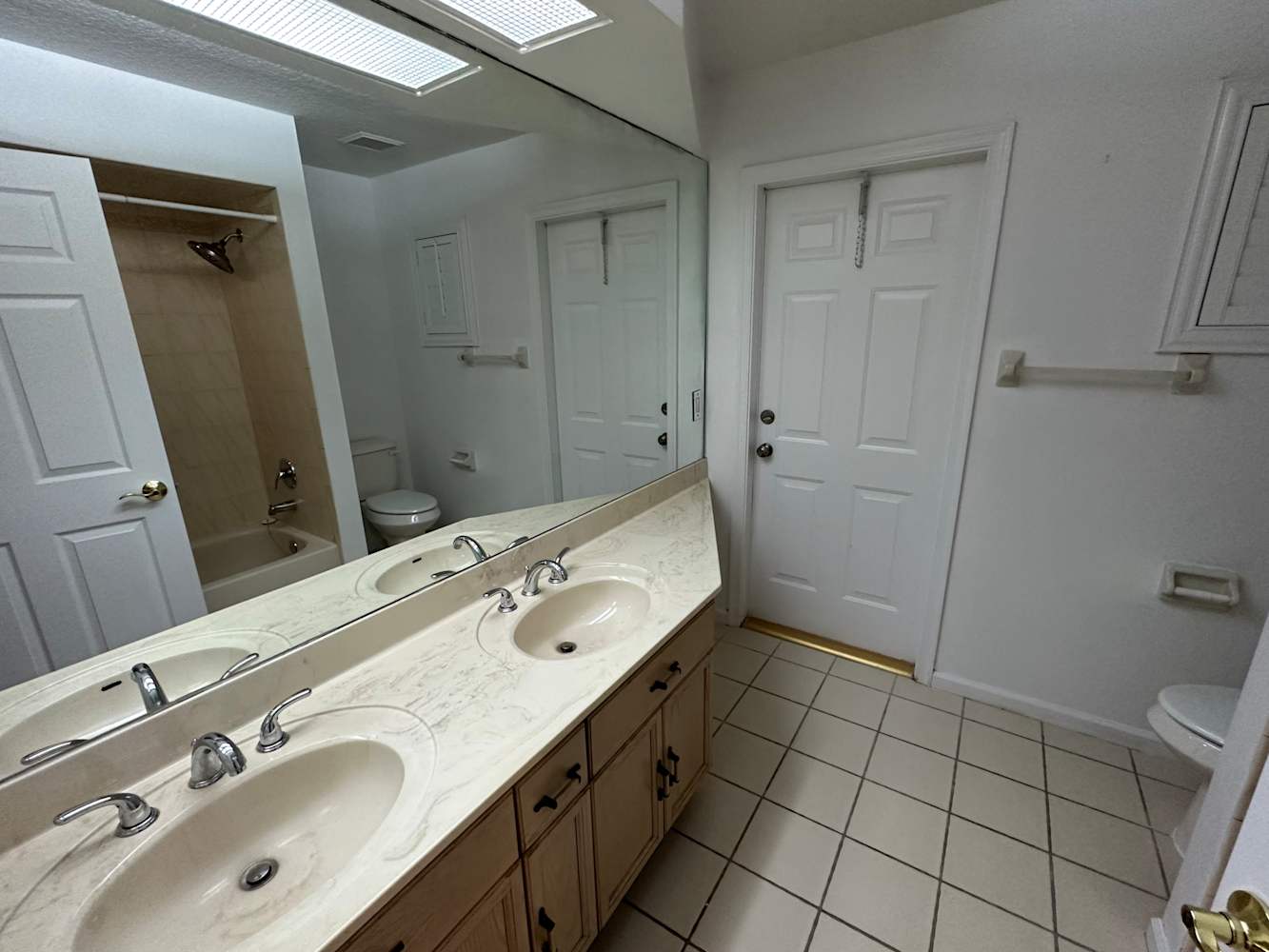 1566 Hollyhock Rd Wellington photo 15