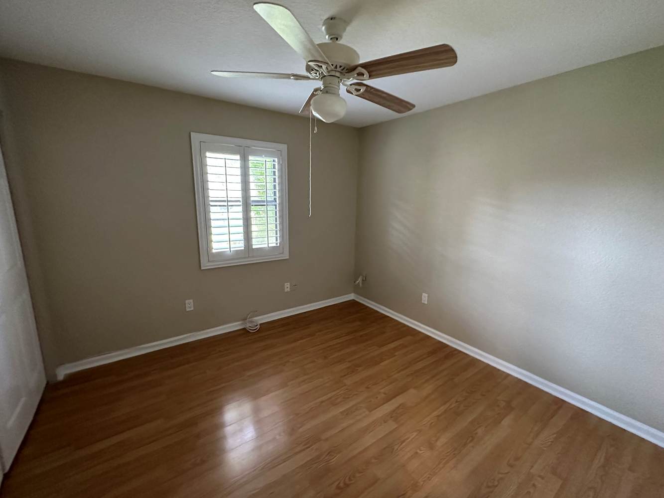 1566 Hollyhock Rd Wellington photo 9