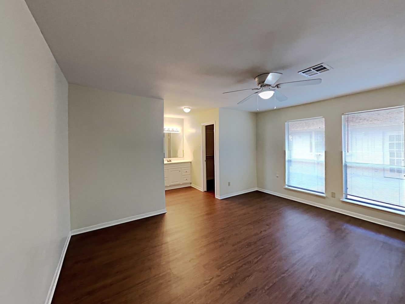 15834 Fox Springs Dr Houston photo 11