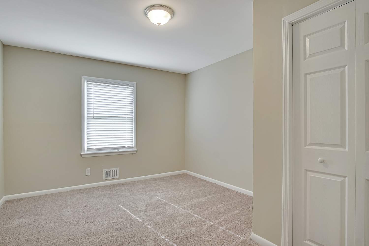 1690 Camperdown Cir Decatur photo 10