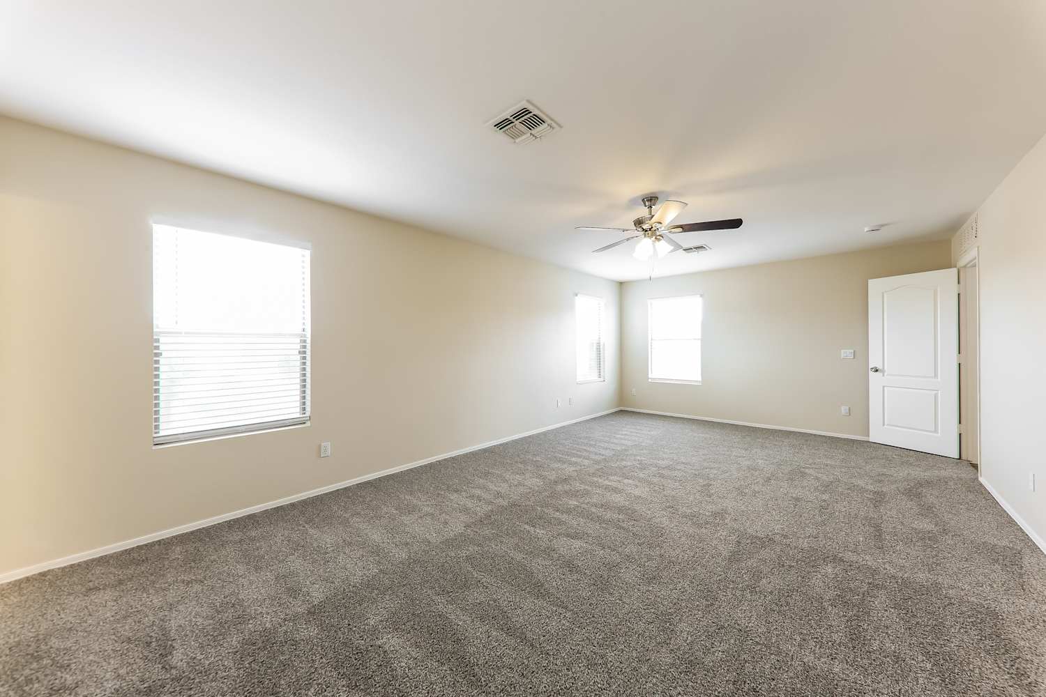 17049 W Marshall Ln Surprise photo 11