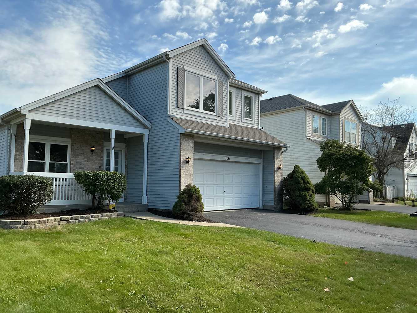 1706 Lake Pointe Dr, Plainfield