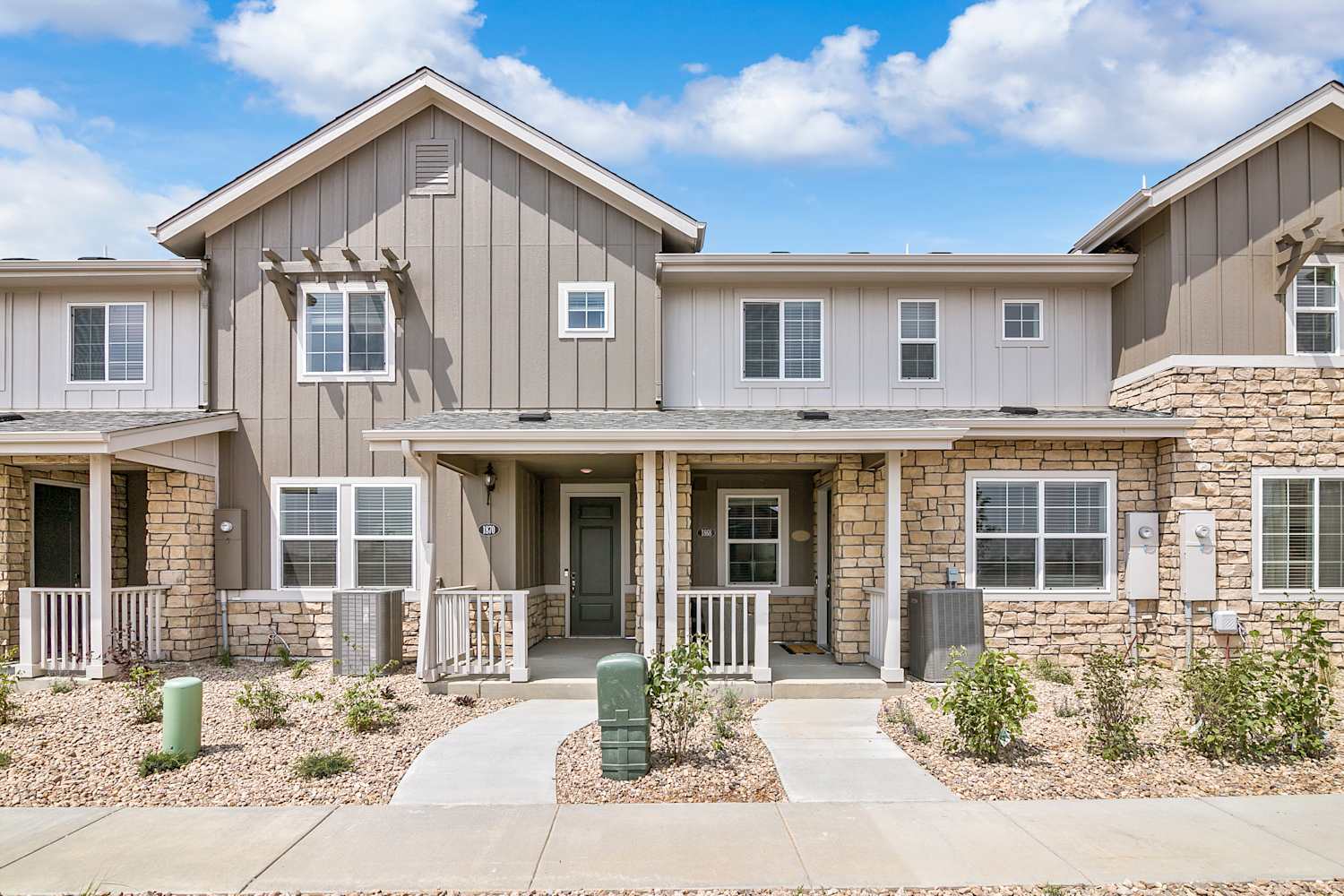 1719 S Elk Way, Aurora