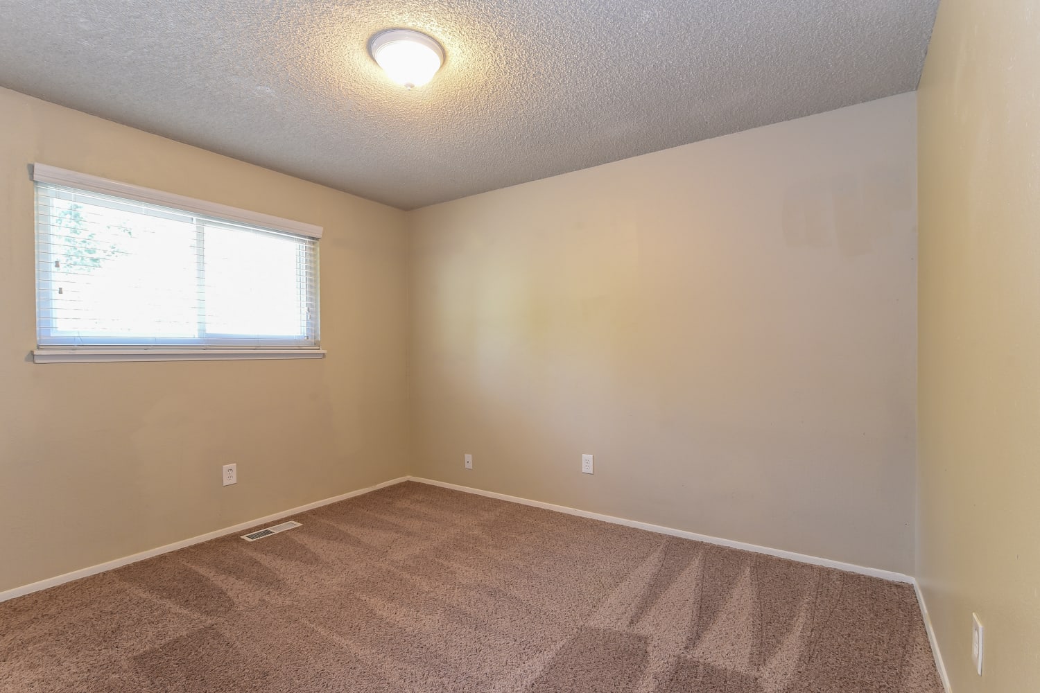 17712 159th Ave SE Renton photo 11