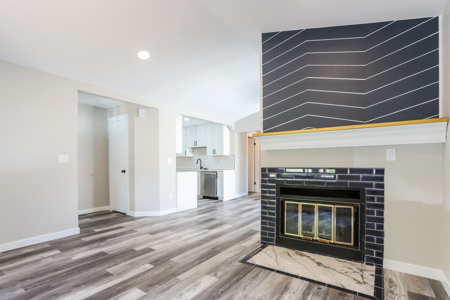 17755 E Cornell Drive Aurora photo 4