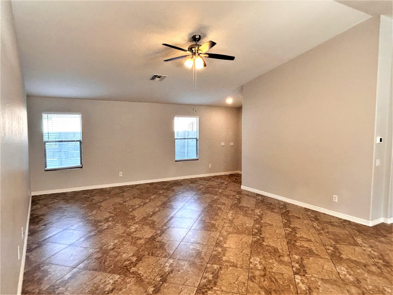 17757 West Redfield Rd Surprise photo 2