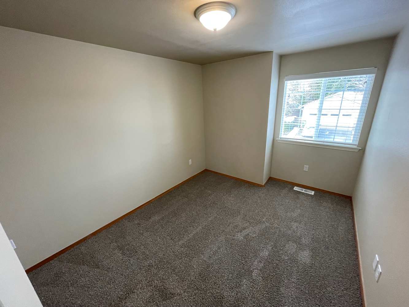 1811 111th Dr SE Lake Stevens photo 18