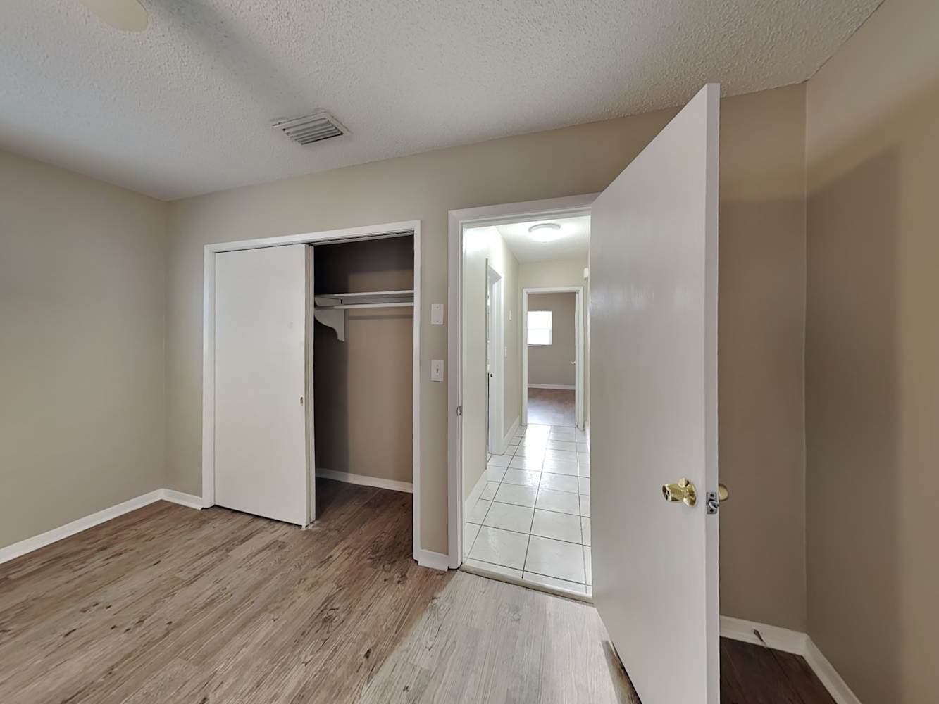 1856 Greenhill Dr Clearwater photo 17