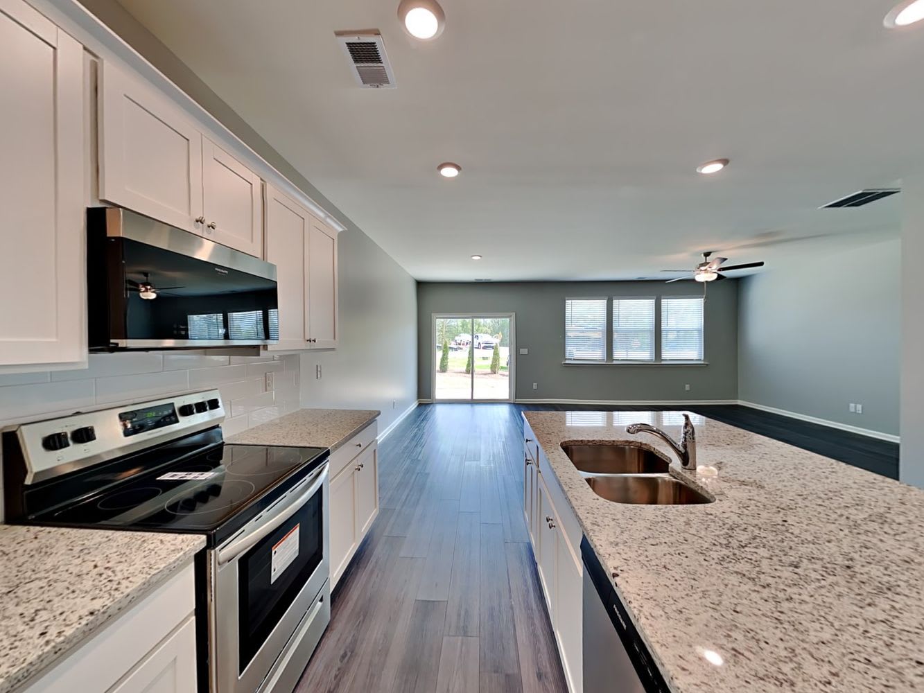 198 Webster Cir Holly Springs photo 8