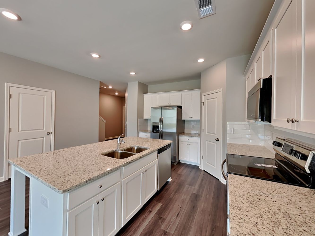 198 Webster Cir Holly Springs photo 7